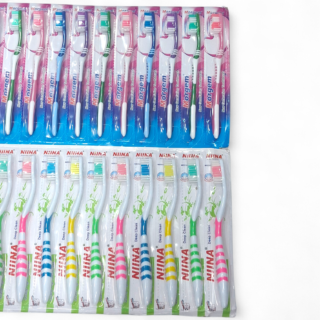 Cepillo de dientes adulto económico